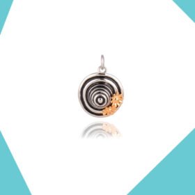 RACE COURSE HAT GOLD PLATED PENDANT FOR GIRLS